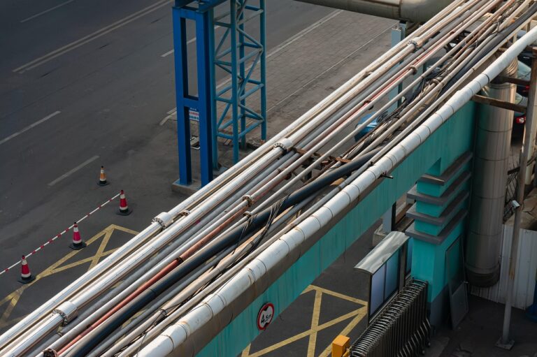 Chemieindustrie bewältigt Energieengpässe und Lieferprobleme durch Irankrieg in Deutschland
