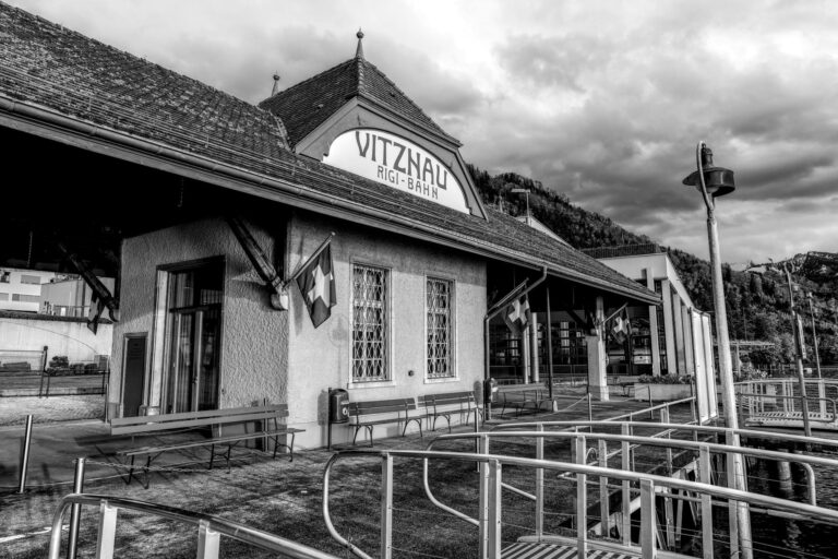 Zukunftsmodelle der Schweiz im Energie-Lockdown realistisch analysiert Camping Gaskocher mit Sicherheitsvorrichtungen im Freien für sicheren Gebrauch beim Camping