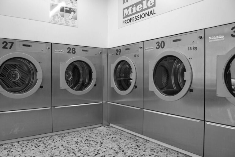 Waschmaschine im Eco-Modus läuft länger und spart Energie durch niedrigere Temperaturen